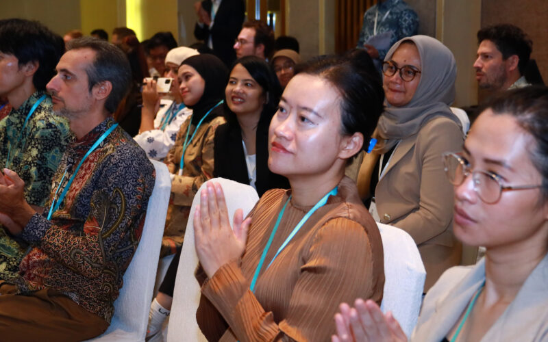 Audience2