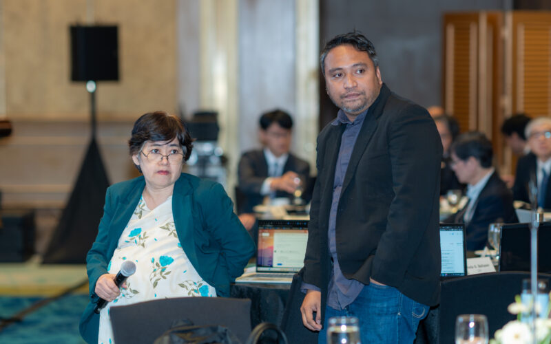 DSC09742_QA Jay and Dir Elin